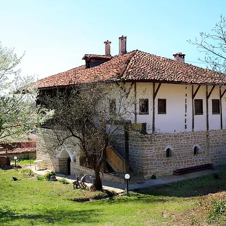 The House Of Architects Amorf * Arbanasi